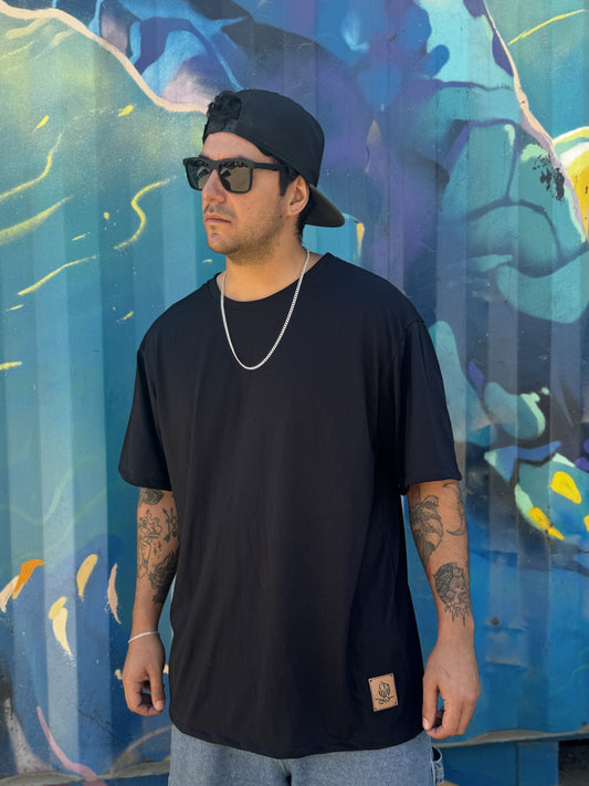 Polera Oversize Black